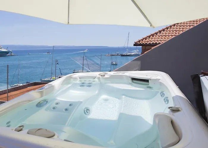 Apartmán Luxury Penthouse Monriva *